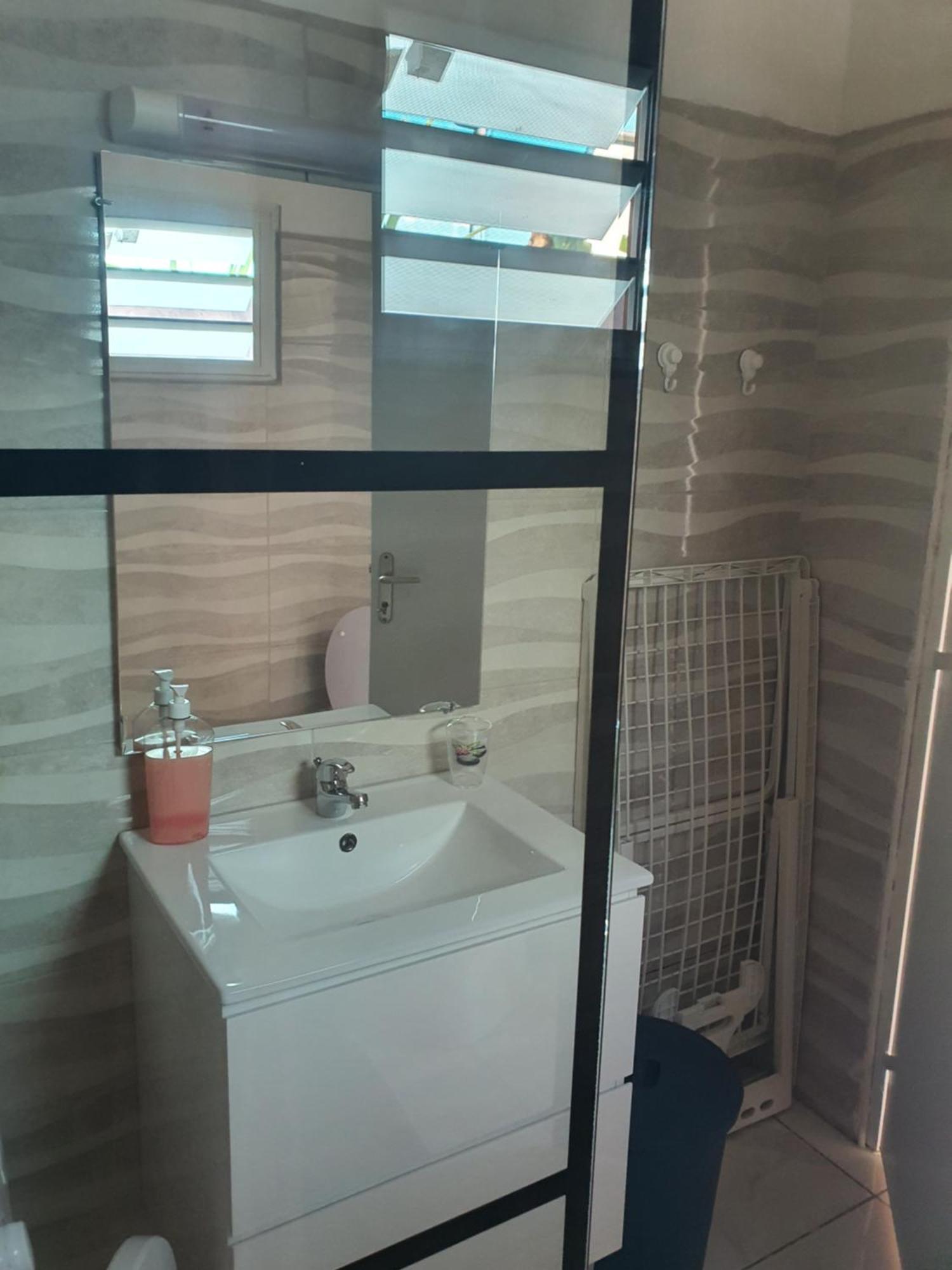 Bungalow Vacances Sainte-Rose Exterior foto